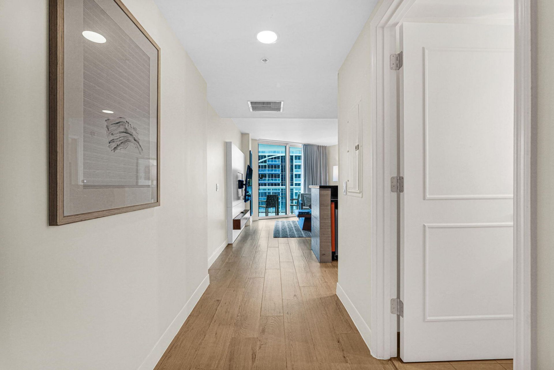 505 N Fort Lauderdale Beach Boulevard, Unit 1105, Fort Lauderdale, FL 33304 Photo