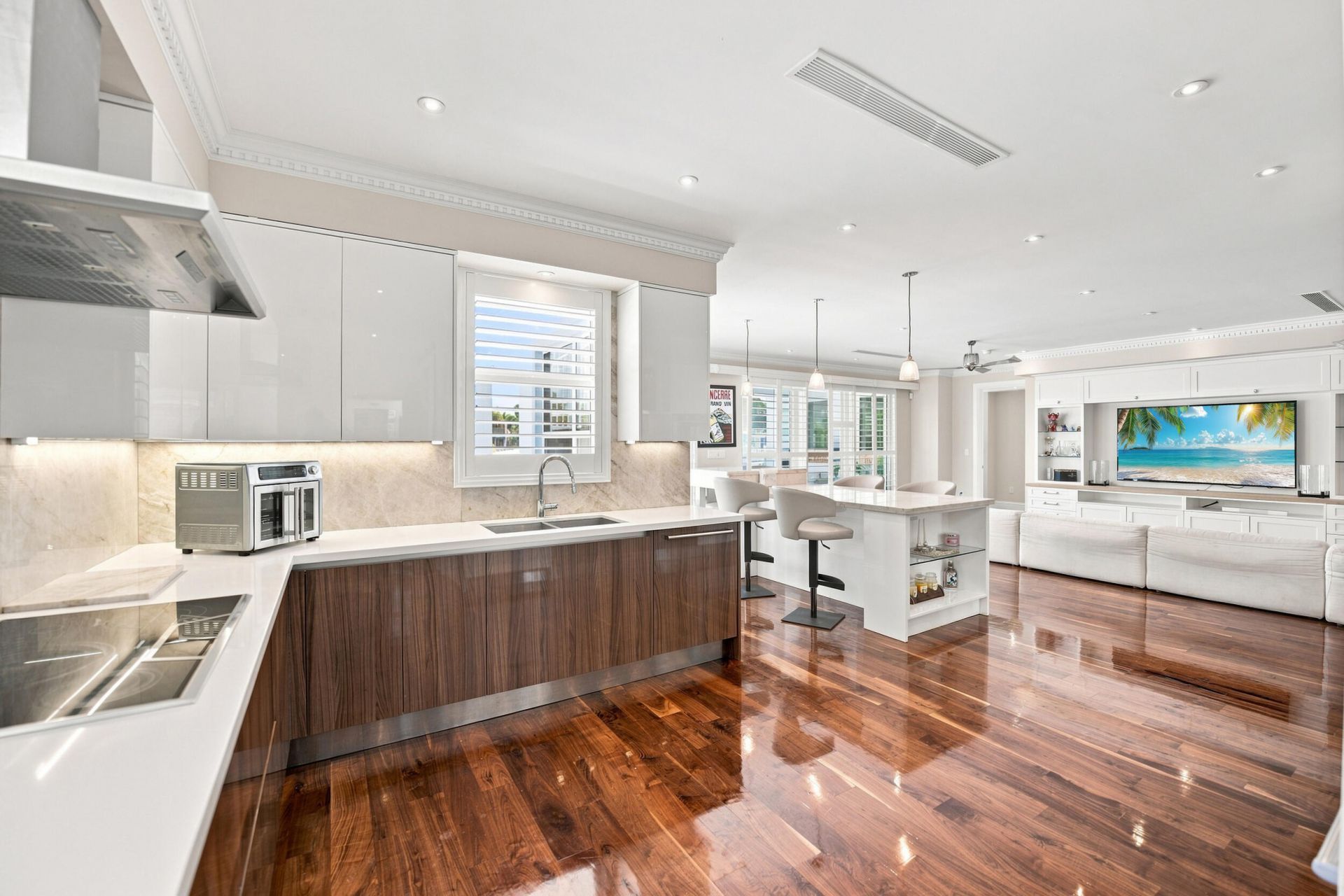 2009 NE 21st Street, Fort Lauderdale, FL 33305 Photo