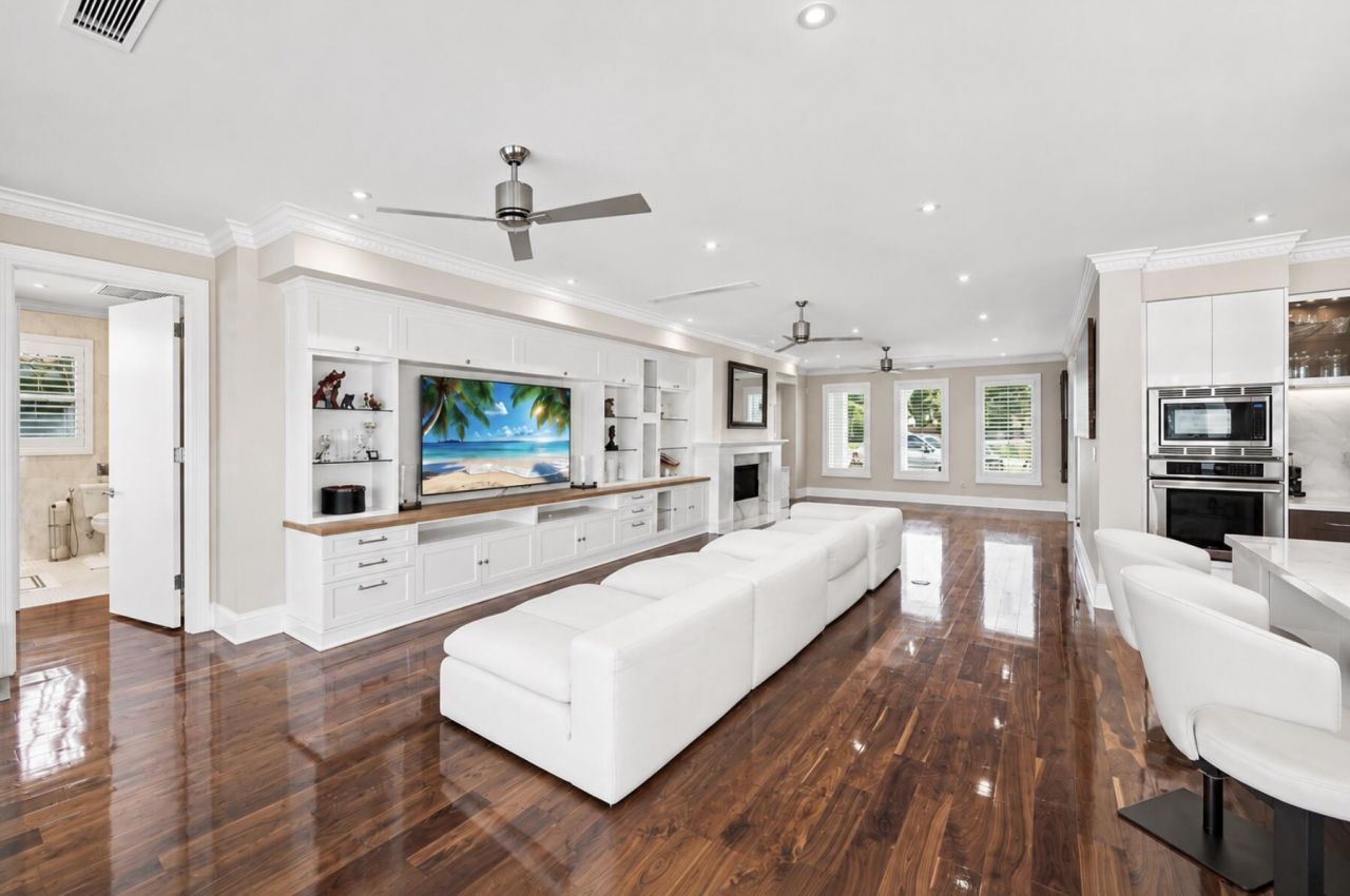 2009 NE 21st Street, Fort Lauderdale, FL 33305 Photo