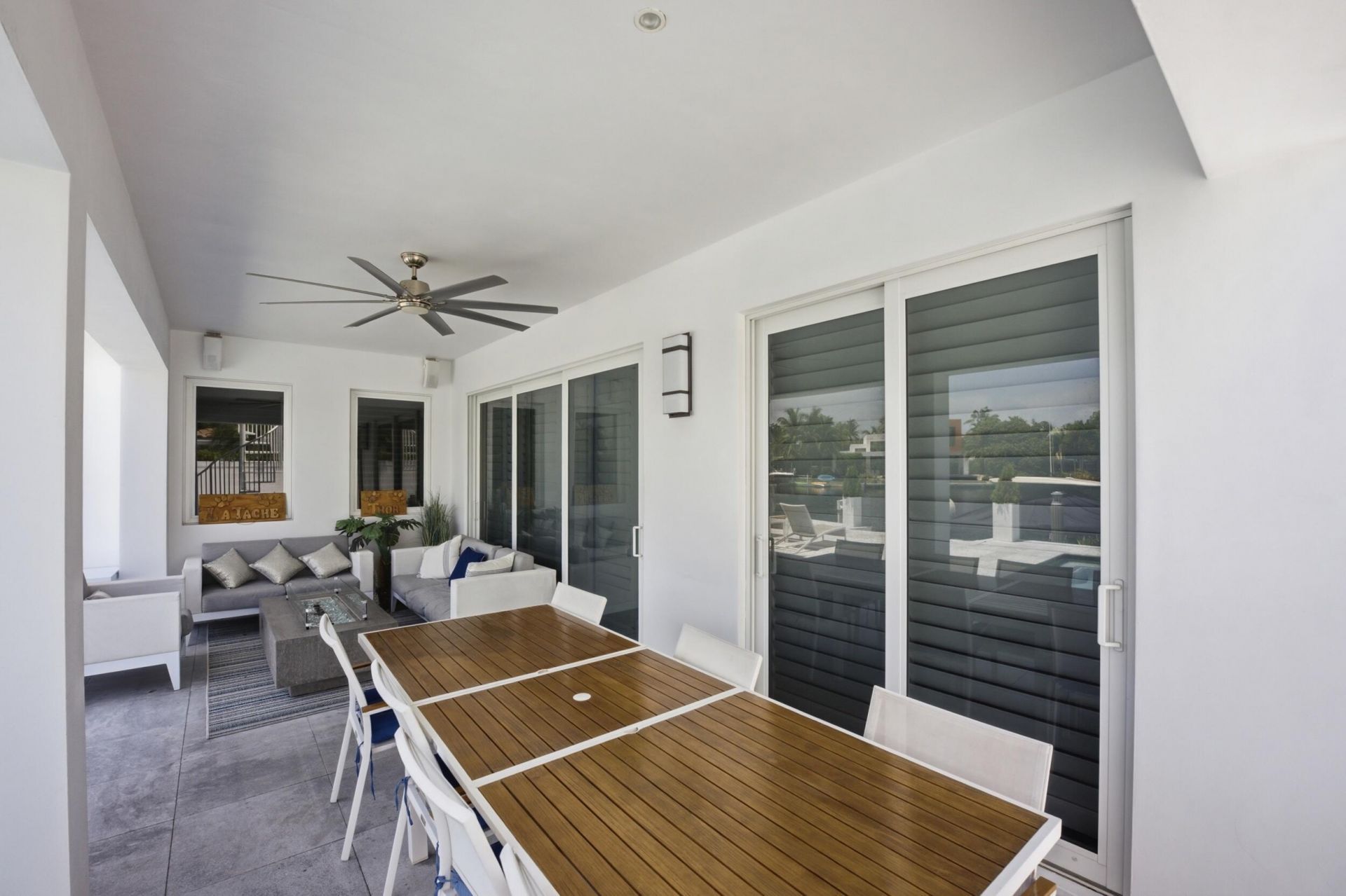 2009 NE 21st Street, Fort Lauderdale, FL 33305 Photo