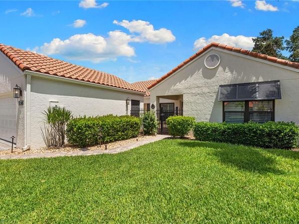 812 Reef Point CIR, NAPLES, FL 34108