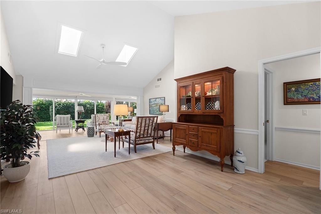 812 Reef Point Cir, Naples, FL 34108 Photo