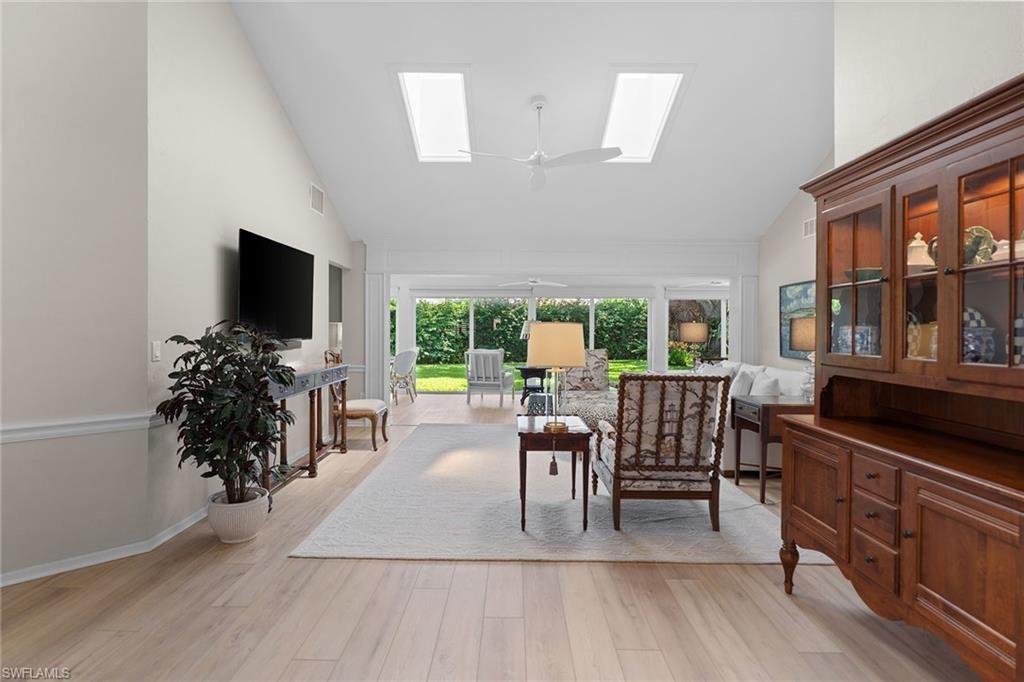 812 Reef Point Cir, Naples, FL 34108 Photo