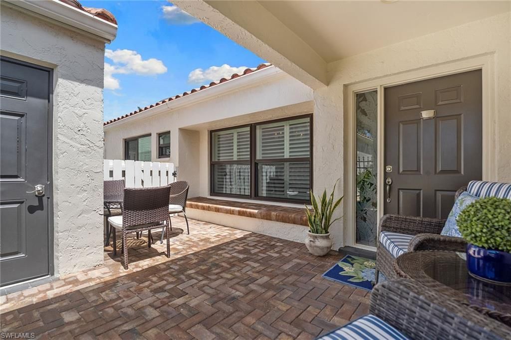 812 Reef Point Cir, Naples, FL 34108 Photo