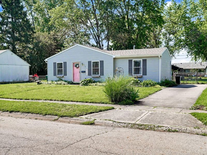 37 Weinland Street, New Carlisle, OH 45344 Photo 2