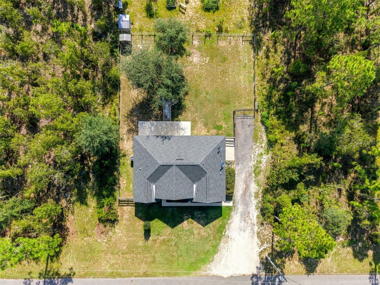 831 NE 150th Avenue , Williston, FL 32696 Photo