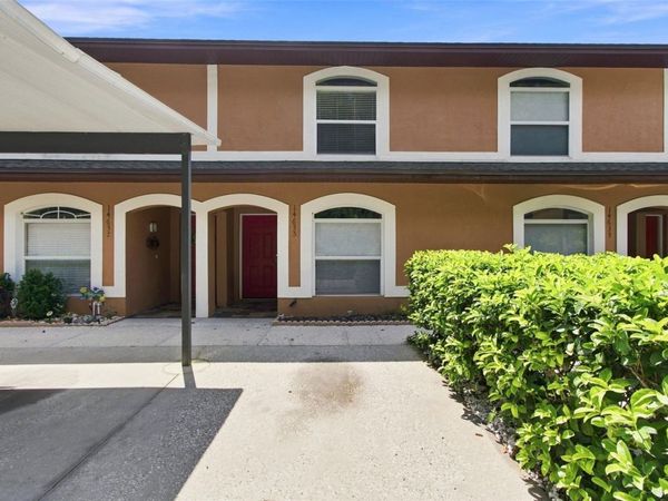 14635 PAR CLUB CIRCLE, TAMPA, FL 33618