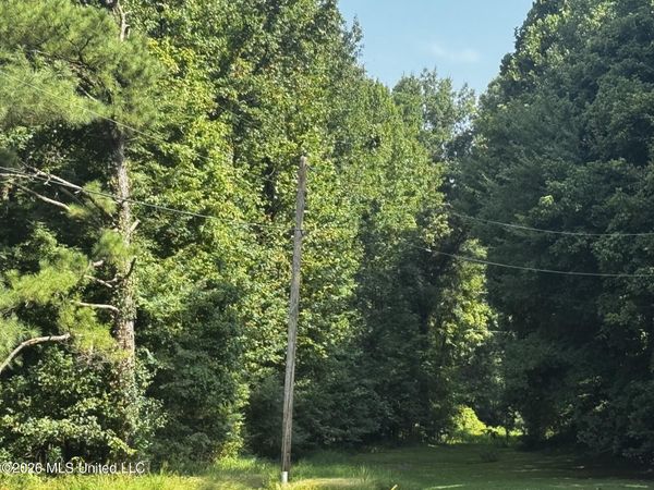 W Sweetwater Road, Byhalia, MS 38611