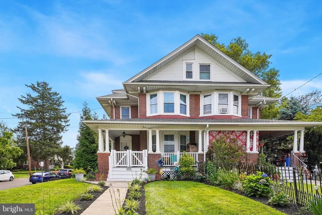 625 E WALNUT STREET , NORTH WALES, PA 19454