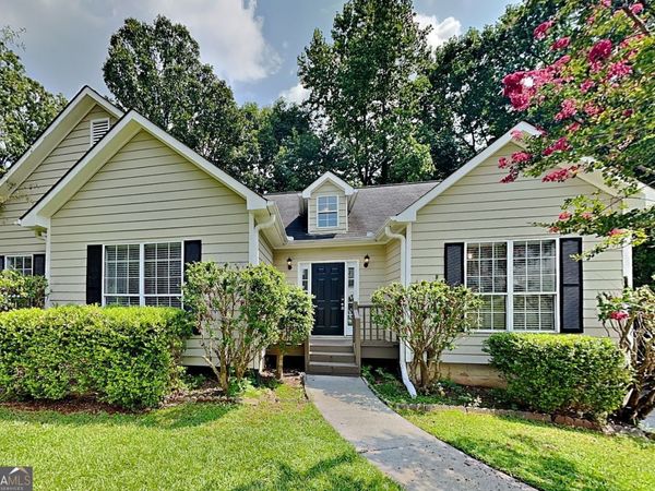 176 Shallow Ridge Lane NE, Kennesaw, GA 30144