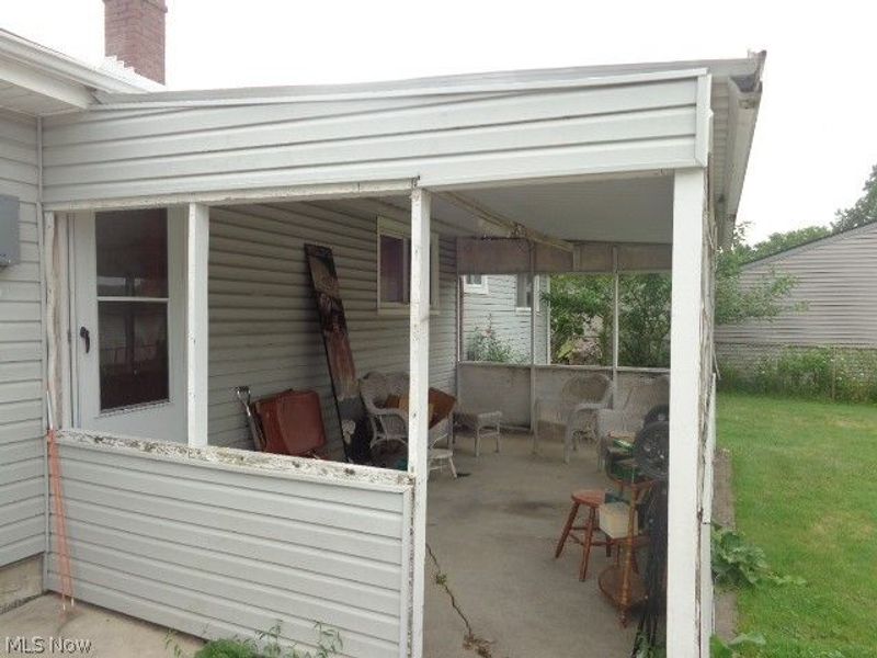 6292 Smith Road, Brook Park, OH 44142 Photo 4