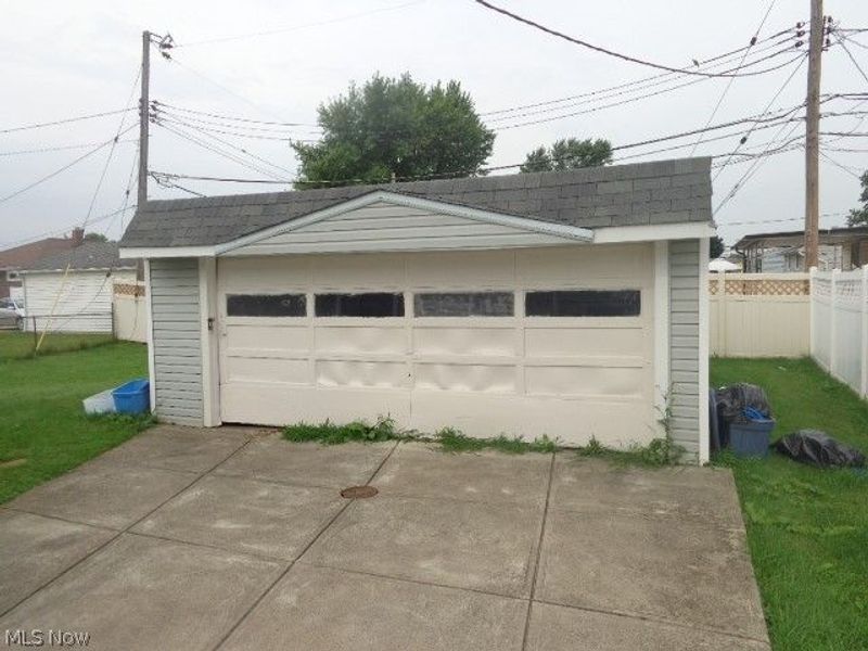 6292 Smith Road, Brook Park, OH 44142 Photo 5