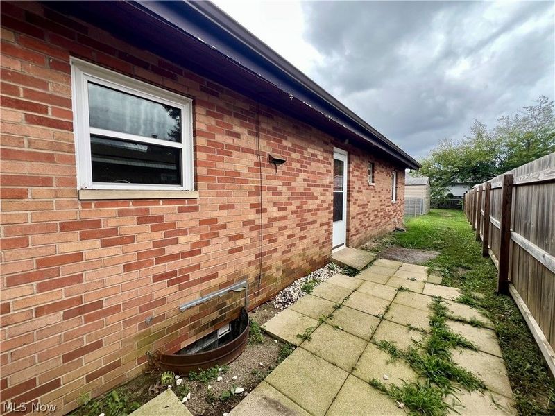 1589 Bronson Road, Akron, OH 44305 Photo 32