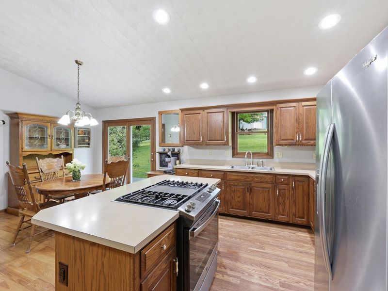 1550 Pinkerton Lane, Zanesville, OH 43701 Photo 11