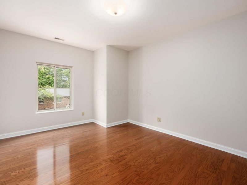 1784 Ridgecliff Road , Upper Arlington, OH 43221 Photo 10