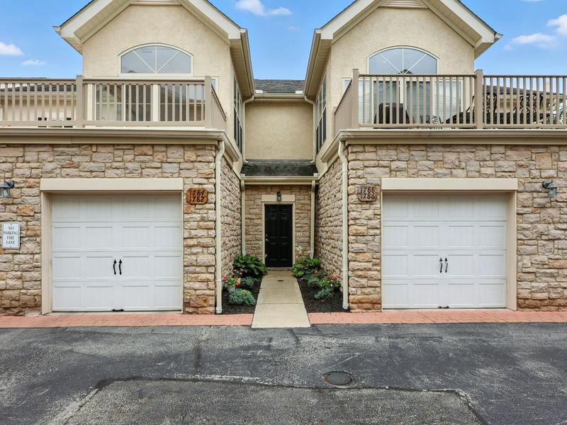 1784 Ridgecliff Road , Upper Arlington, OH 43221 Photo 2