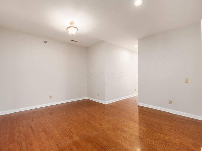 1784 Ridgecliff Road , Upper Arlington, OH 43221 Photo 8