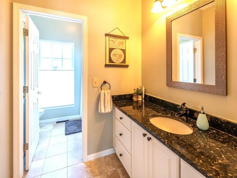 1440 E Choctaw Drive , London, OH 43140 Photo 20