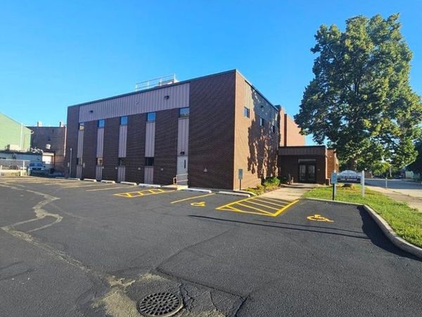 50 N PORTLAND STREET, Fond Du Lac, WI 54935