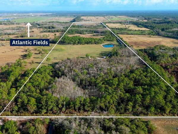 4350 SE Bridge Road, Hobe Sound, FL 33455