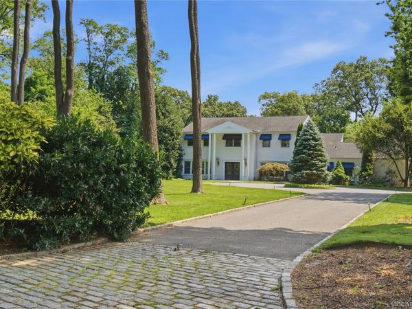 6 Lighthouse Point, Lloyd Harbor, NY 11743