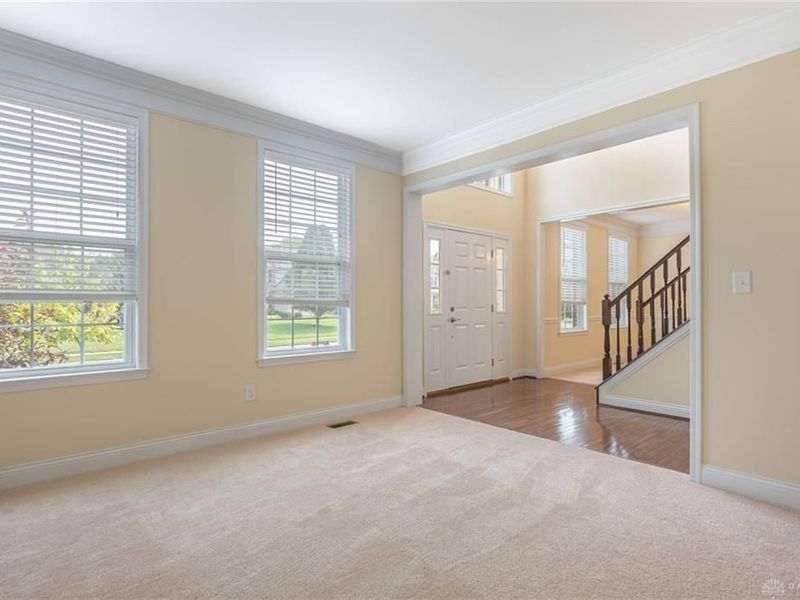 10049 Meadow Woods Lane, Washington Township, OH 45458 Photo 15