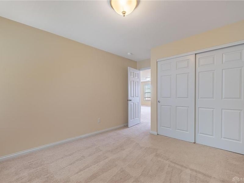 10049 Meadow Woods Lane, Washington Township, OH 45458 Photo 23
