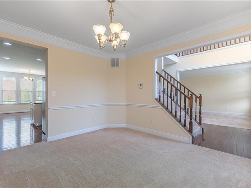 10049 Meadow Woods Lane, Washington Township, OH 45458 Photo 3