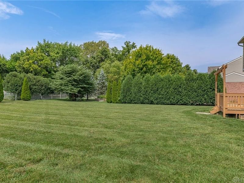 10049 Meadow Woods Lane, Washington Township, OH 45458 Photo 34