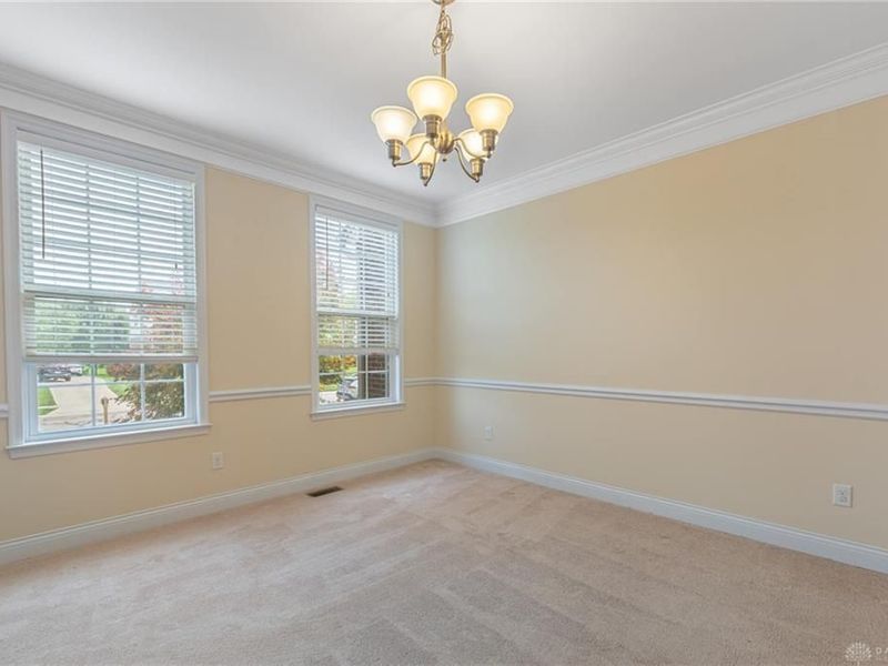 10049 Meadow Woods Lane, Washington Township, OH 45458 Photo 4