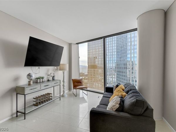 3722 LAS VEGAS Boulevard , Unit 2201, Las Vegas, NV 89158