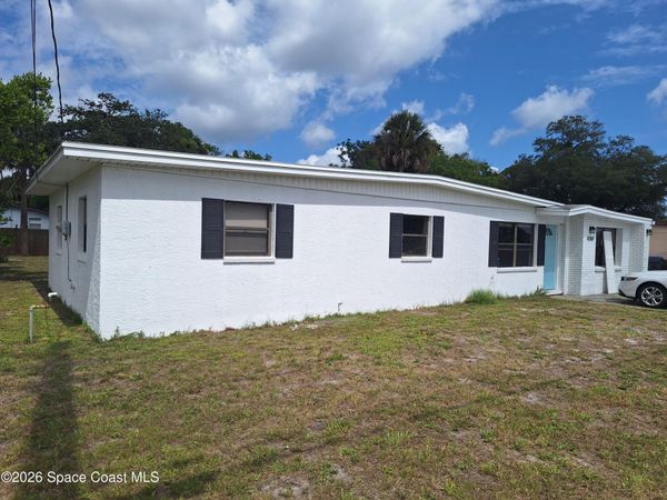 4260 Capron Road E, Titusville, FL 32780