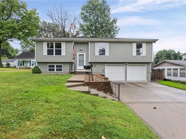 5709 Outlook Street, Mission, KS 66202