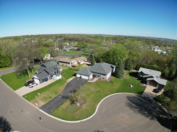 7818 Davidson Court , Inver Grove Heights, MN 55076