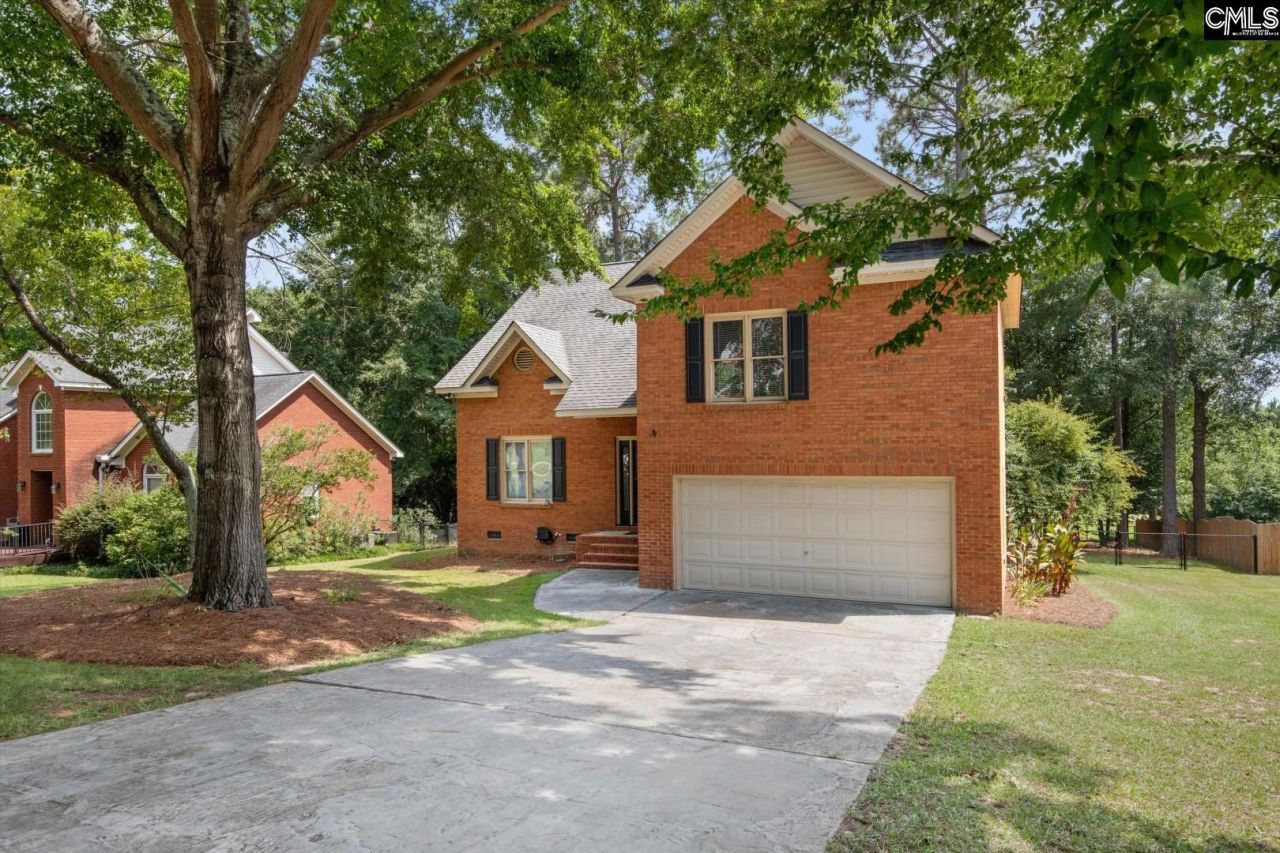 208 Winchester Court Photo 4