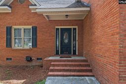 208 Winchester Court photo 4