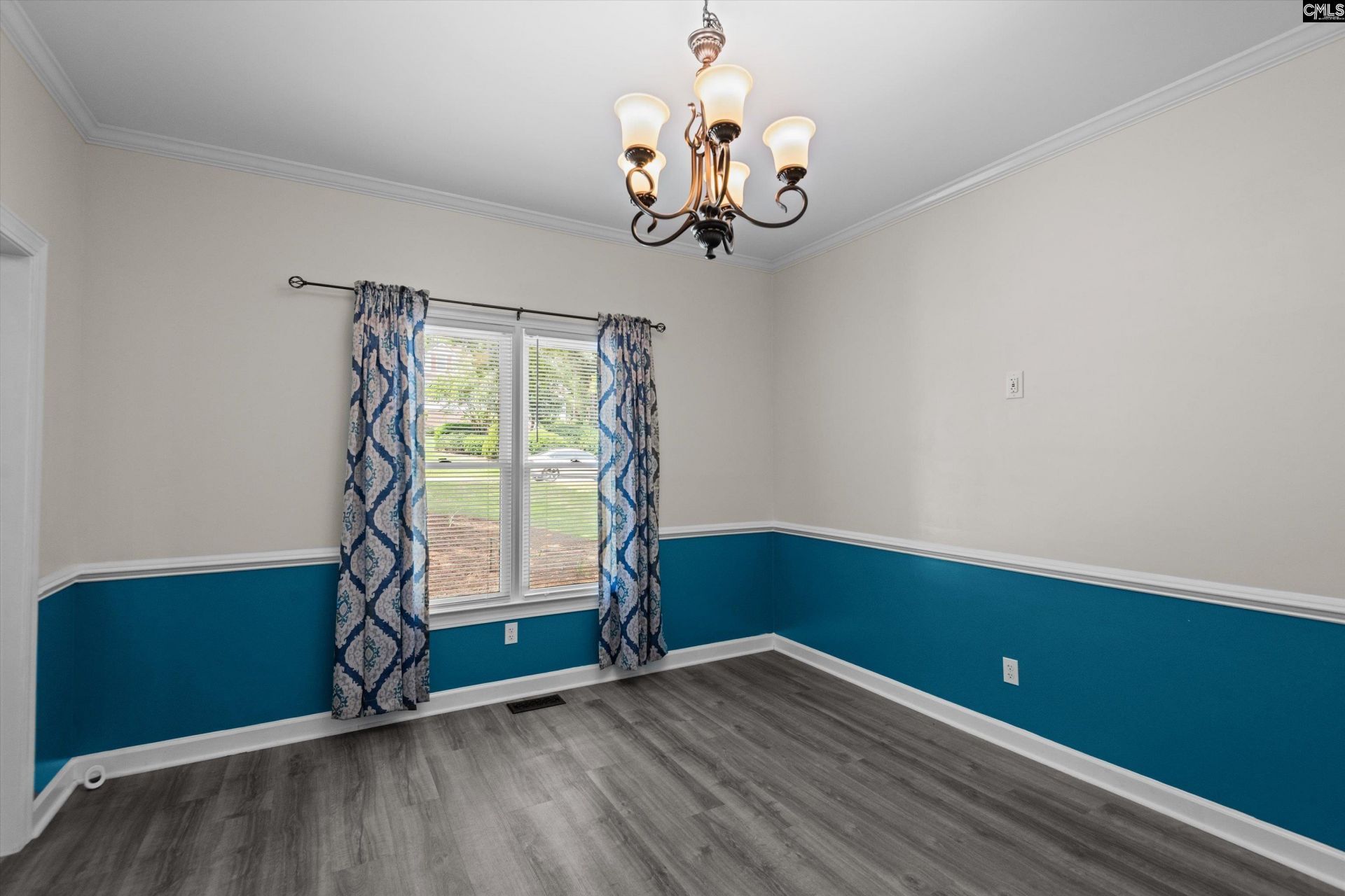208 Winchester Court Photo 7