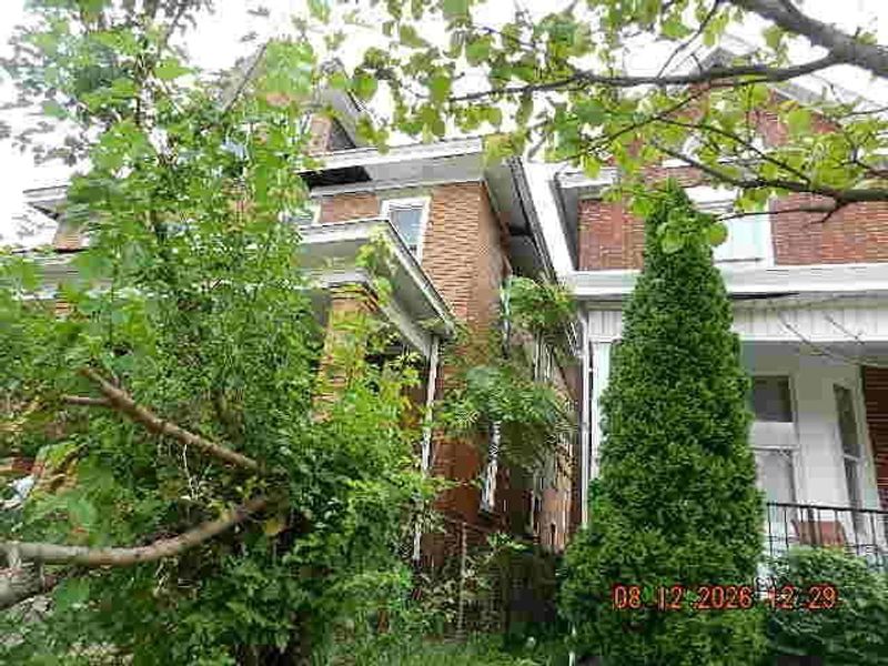 656 Oakwood Avenue, Unit 652, Columbus, OH 43205 Photo 2