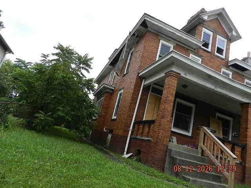 656 Oakwood Avenue, Unit 652, Columbus, OH 43205 Photo 3