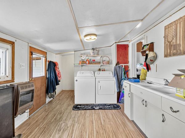 208 S Main Street , Ridgeway, OH 43345