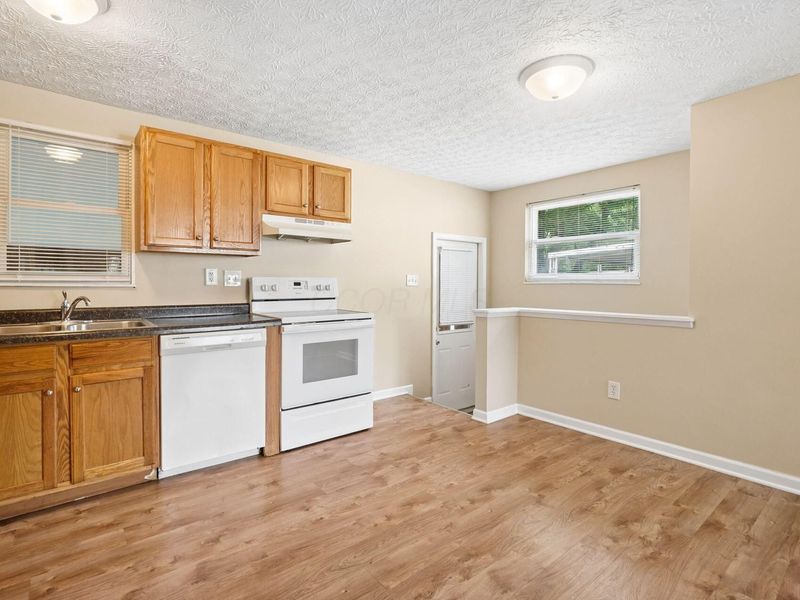 2249 Hampstead Drive , Columbus, OH 43229 Photo 10