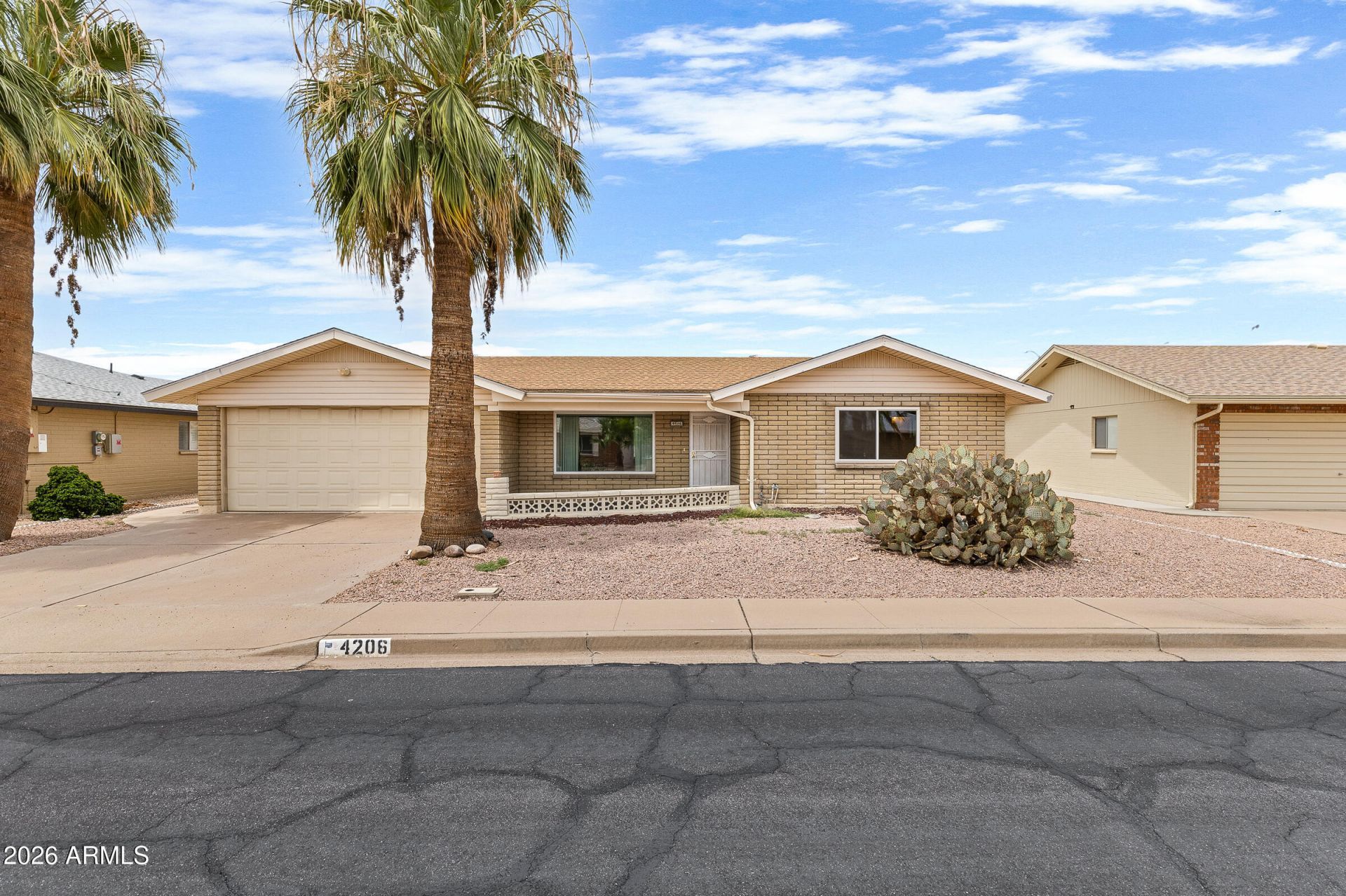 4206 E Dolphin Avenue, Mesa, AZ 85206 Main Photo