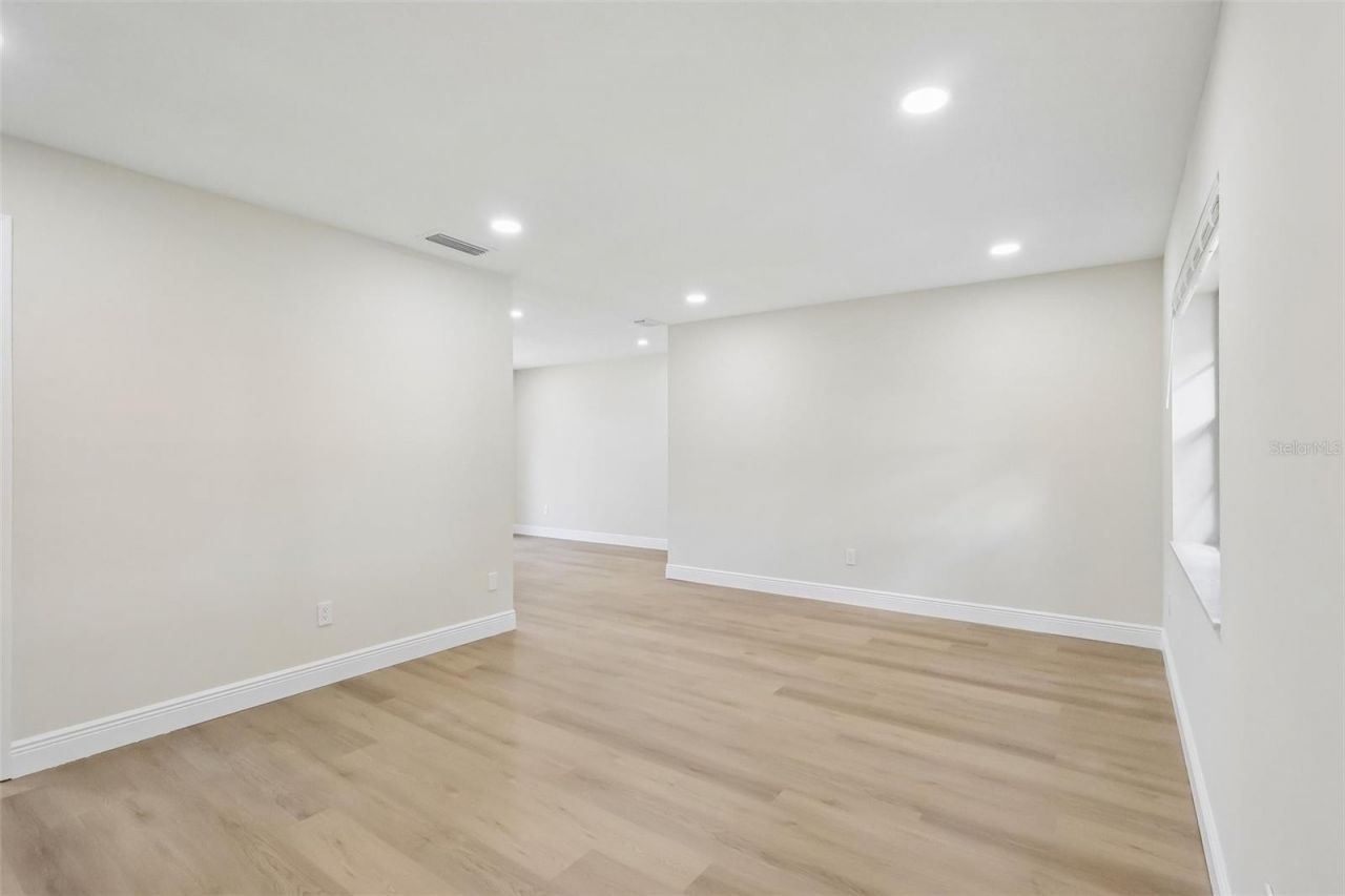 612 Rodney Drive , Altamonte Springs, FL 32701 Photo