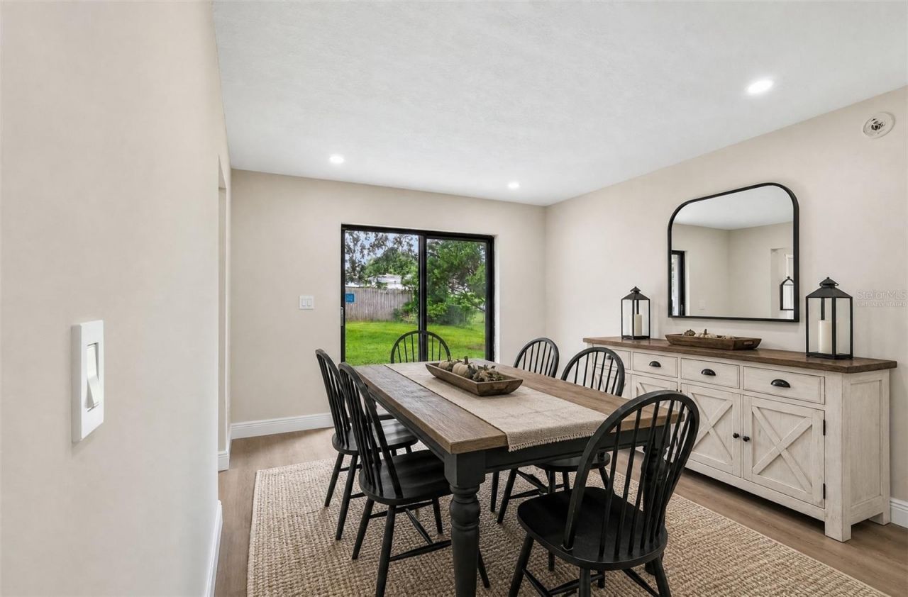 612 Rodney Drive , Altamonte Springs, FL 32701 Photo