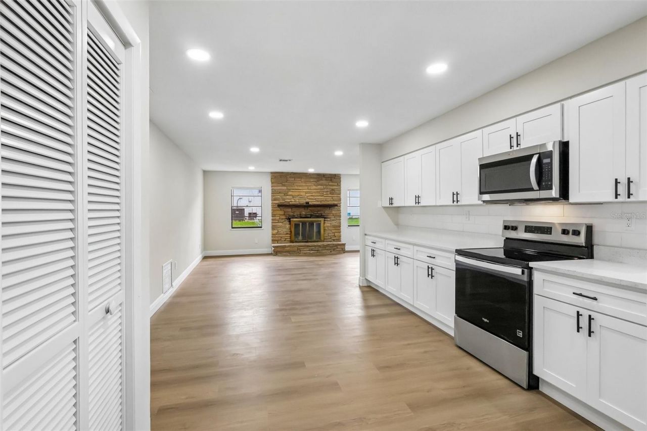 612 Rodney Drive , Altamonte Springs, FL 32701 Photo