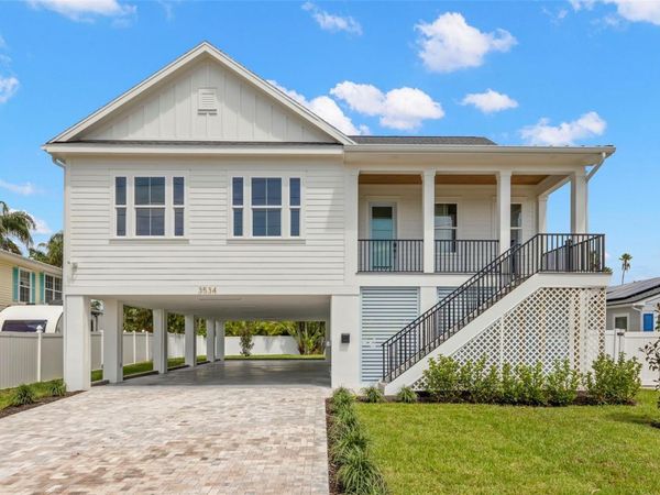 3534 OVERLOOK DRIVE NE, ST PETERSBURG, FL 33703