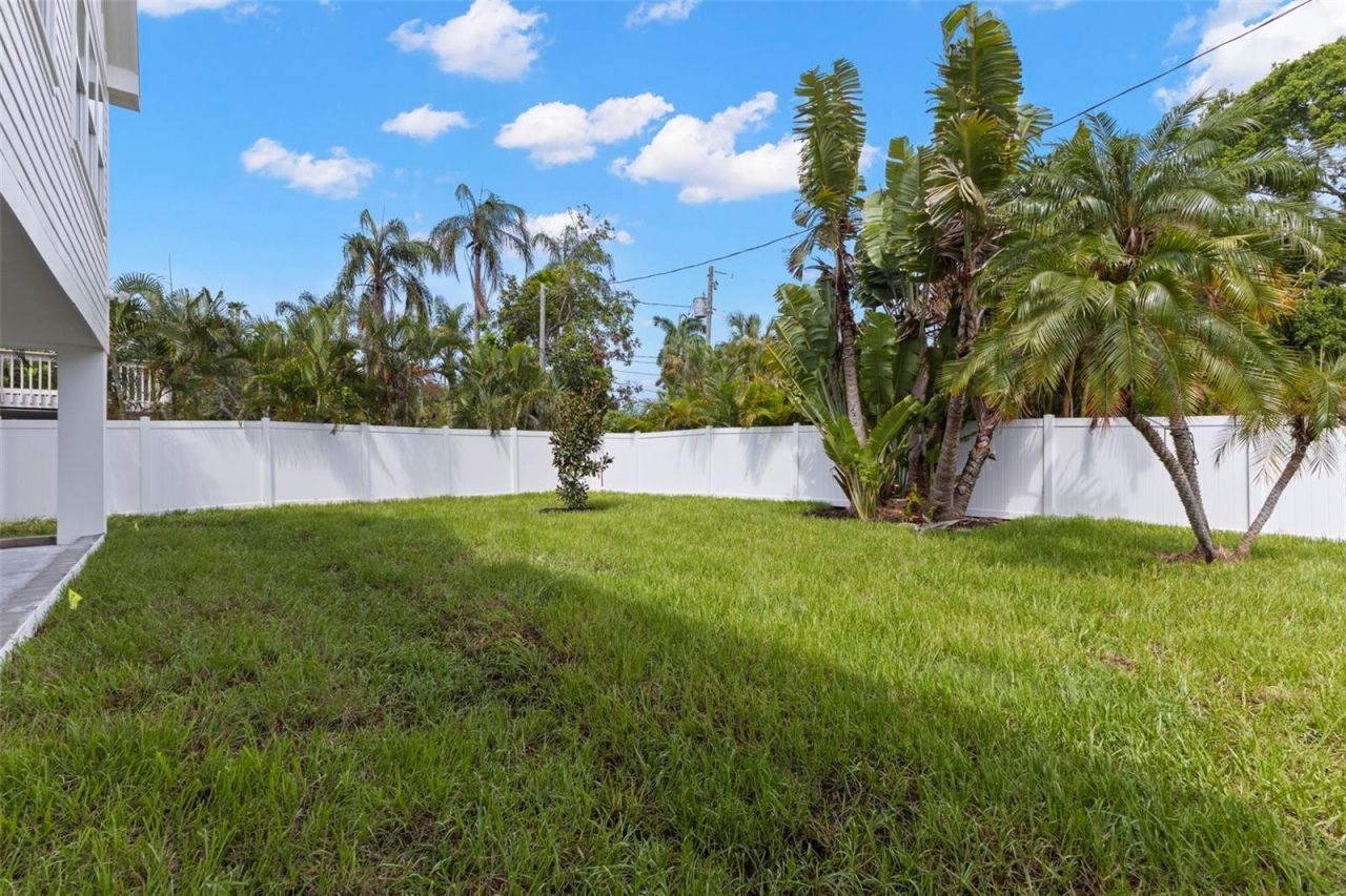 3534 Overlook Drive Ne, Saint Petersburg, FL 33703 Photo