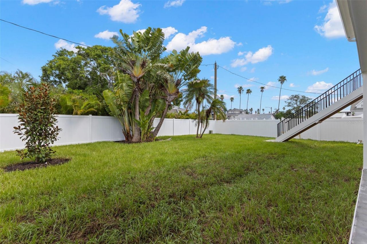 3534 Overlook Drive Ne, Saint Petersburg, FL 33703 Photo