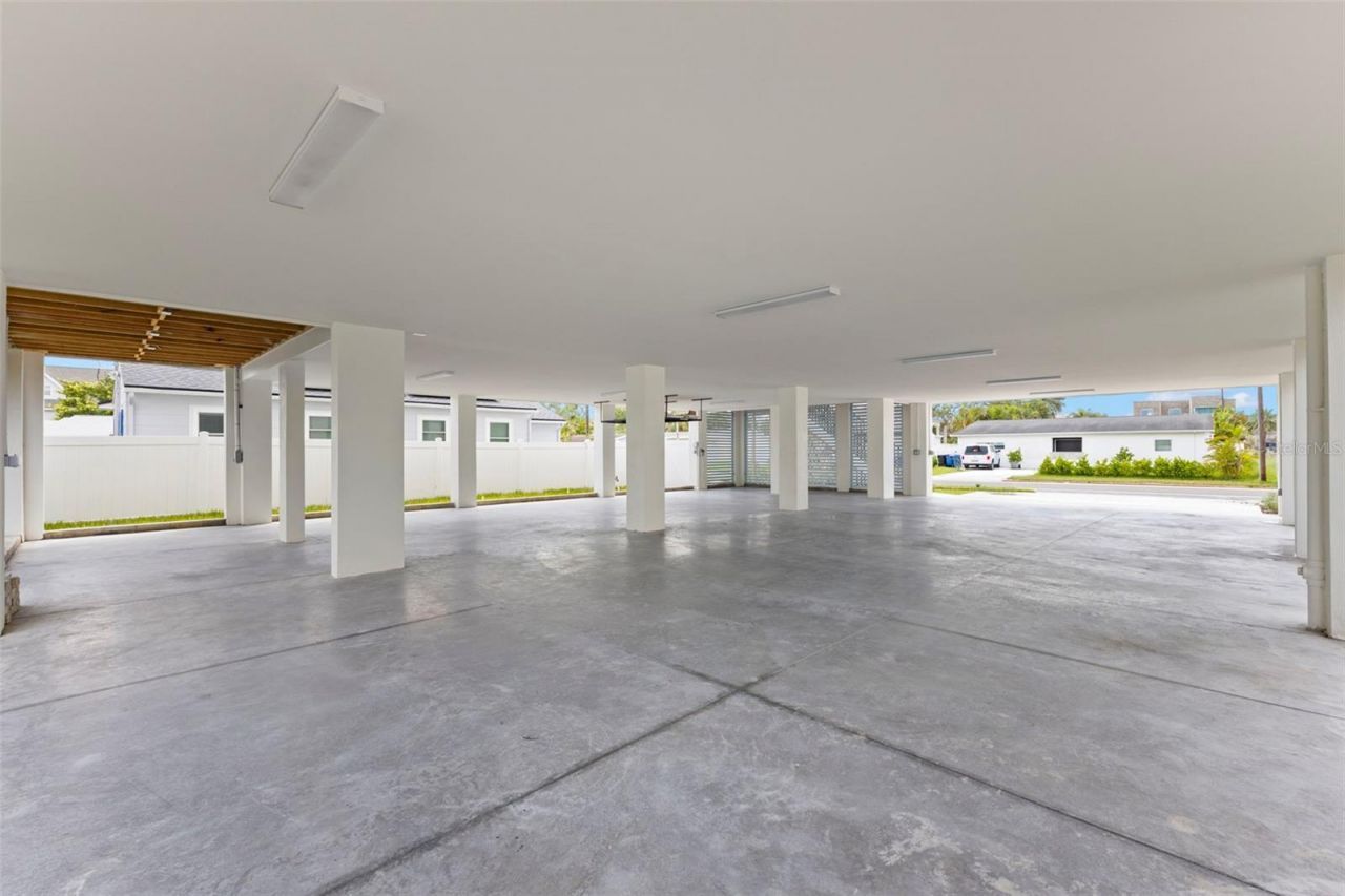 3534 Overlook Drive Ne, Saint Petersburg, FL 33703 Photo