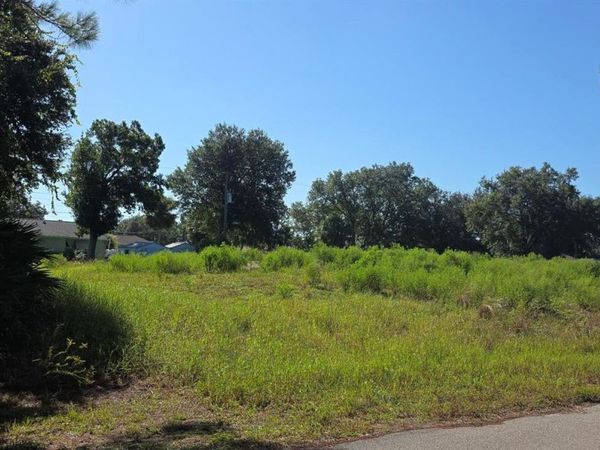 CHAMRADE ROAD , NORTH PORT, FL 34288